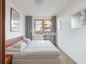 Pronájem bytu 3+kk, Praha - Břevnov, Šlikova, 100 m2