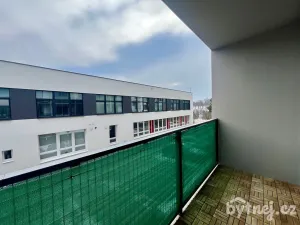 Pronájem bytu 1+kk, Rosice, Na Vyhlídce, 27 m2