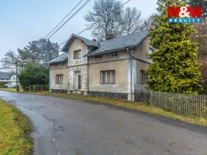 Prodej rodinného domu, Kunratice u Cvikova, 190 m2