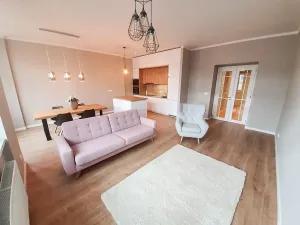 Pronájem bytu 2+kk, Praha - Libeň, Novákových, 75 m2