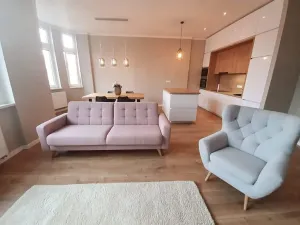 Pronájem bytu 2+kk, Praha - Libeň, Novákových, 75 m2