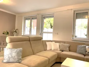 Pronájem rodinného domu, Zdiby, 115 m2