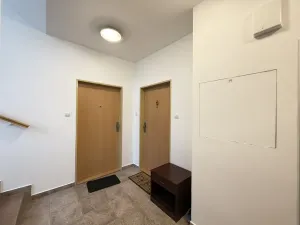 Pronájem bytu 1+kk, Pardubice - Trnová, Jozefa Gabčíka, 35 m2