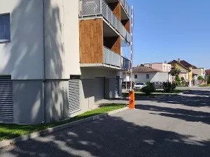 Pronájem bytu 3+kk, Nymburk, Ke Strouze, 90 m2