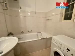 Pronájem bytu 2+kk, Praha - Holešovice, Jirečkova, 53 m2