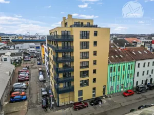 Prodej bytu 2+kk, Praha - Vysočany, V Předním Hloubětíně, 72 m2