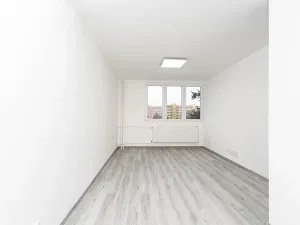 Prodej bytu 3+1, Ostrava, náměstí Antonie Bejdové, 73 m2