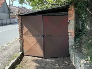 Prodej garáže, Týnec nad Labem, 18 m2