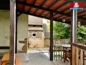 Prodej rodinného domu, Liběšice - Dolní Chobolice, 290 m2