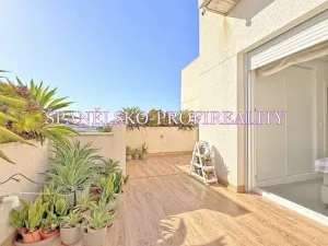 Prodej vily, Torrevieja, Španělsko, 100 m2