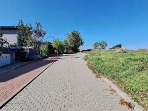 Prodej pozemku pro bydlení, Hrušovany u Brna, Pod Střediskem, 875 m2