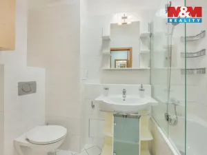 Pronájem bytu 2+kk, Praha, Voskovcova, 48 m2