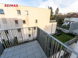 Pronájem bytu 2+kk, Praha - Strašnice, Novostrašnická, 68 m2