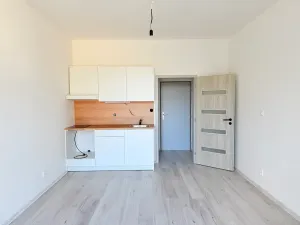 Pronájem bytu 1+kk, Milovice, Slepá, 23 m2