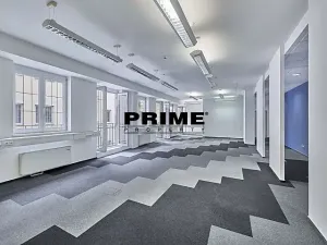 Pronájem kanceláře, Praha - Nové Město, Soukenická, 401 m2