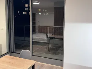 Pronájem bytu 1+kk, Praha - Smíchov, Plzeňská, 41 m2