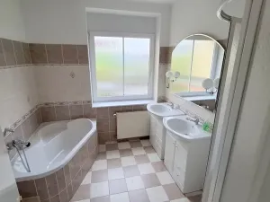 Pronájem bytu 4+1, Praha - Řepy, Čistovická, 119 m2