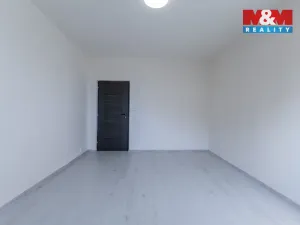 Prodej bytu 3+1, Chomutov, 17. listopadu, 78 m2