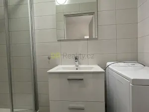 Pronájem bytu 1+1, Brno, Úvoz, 36 m2