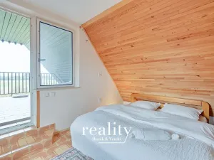 Prodej rodinného domu, Hodonice, 480 m2