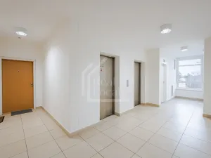 Pronájem bytu 2+kk, Praha - Krč, V Štíhlách, 63 m2