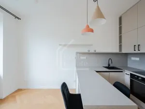 Pronájem bytu 2+kk, Praha - Vinohrady, Vinohradská, 45 m2
