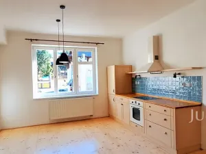 Pronájem bytu 3+1, Písek, Mírové nám., 96 m2