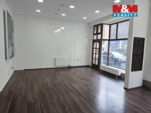 Pronájem obchodního prostoru, Ostrava - Moravská Ostrava, Nádražní, 101 m2