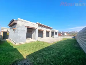 Prodej rodinného domu, Kunovice, 185 m2