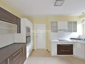 Pronájem vily, Horoměřice, Za Dvorem, 330 m2