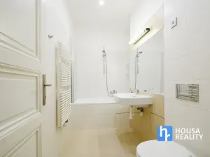 Pronájem bytu 2+kk, Praha - Nové Město, Pod Slovany, 58 m2