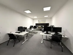 Pronájem kanceláře, Brno - Židenice, Kosmákova, 20 m2