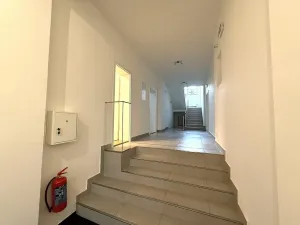 Pronájem kanceláře, Brno - Židenice, Kosmákova, 7 m2