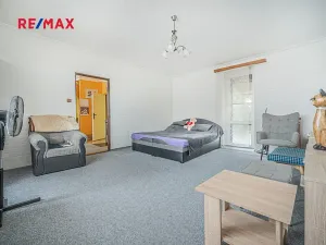 Prodej rodinného domu, Praha - Dolní Počernice, Listopadová, 302 m2