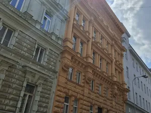 Prodej bytu 2+1, Olomouc, Komenského, 62 m2