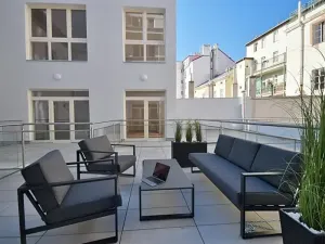 Pronájem bytu 1+kk, Praha - Vinohrady, Záhřebská, 50 m2