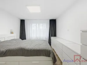 Prodej bytu 2+1, Ostrov, Masarykova, 51 m2