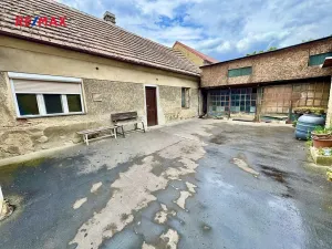 Prodej rodinného domu, Číčovice, 201 m2