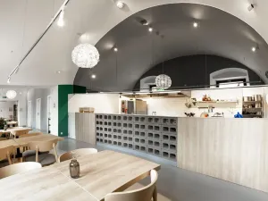 Pronájem obchodního prostoru, České Budějovice - České Budějovice 3, Pražská tř., 352 m2