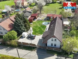 Prodej rodinného domu, Krupá, 186 m2