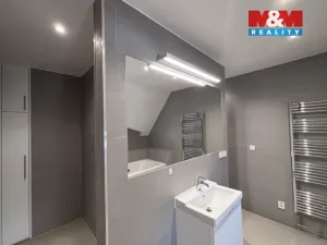 Pronájem bytu 1+kk, Zákupy, Nádražní, 65 m2