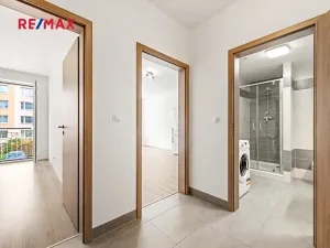 Prodej bytu 2+kk, Praha - Letňany, Tupolevova, 53 m2