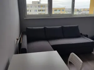 Pronájem bytu 1+kk, Praha - Střížkov, Děčínská, 25 m2