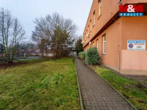 Pronájem obchodního prostoru, Ústí nad Labem - Severní Terasa, Šrámkova, 44 m2