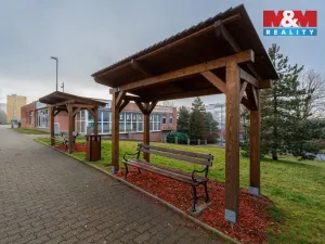 Pronájem obchodního prostoru, Ústí nad Labem - Severní Terasa, Šrámkova, 33 m2