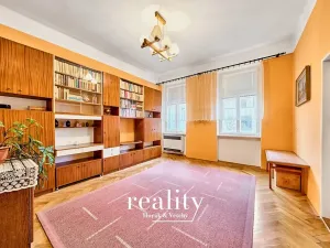 Prodej bytu 2+1, Znojmo, Sokolská, 54 m2