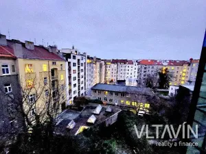 Pronájem bytu 2+kk, Praha - Bubeneč, Jaselská, 48 m2