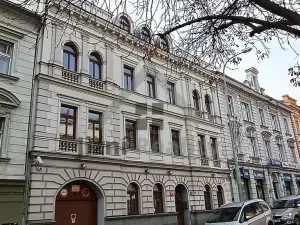 Pronájem obchodního prostoru, Praha - Břevnov, Bělohorská, 1054 m2