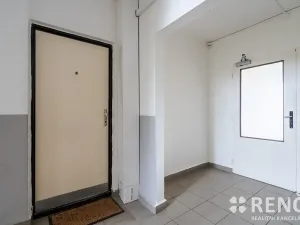 Prodej bytu 2+1, Mokrá-Horákov, 62 m2