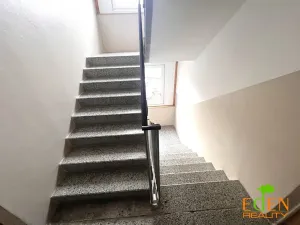 Prodej bytu 1+kk, Plzeň, Hodonínská, 33 m2